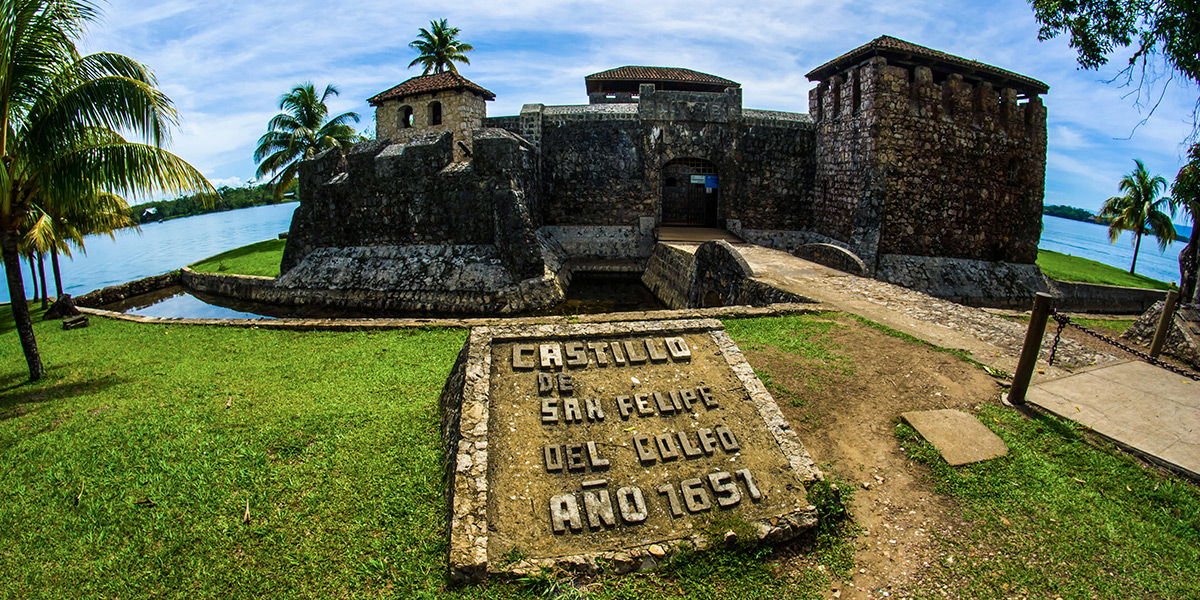 Castillo de San Felipe de Lara 